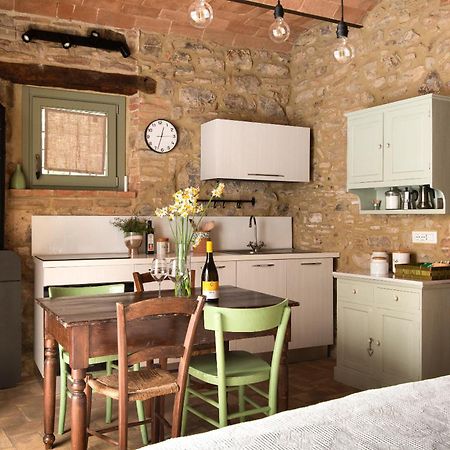 Il Borghetto - La Bottega Di Adele Loft Apartment Castelnuovo dell'Abate Exterior photo
